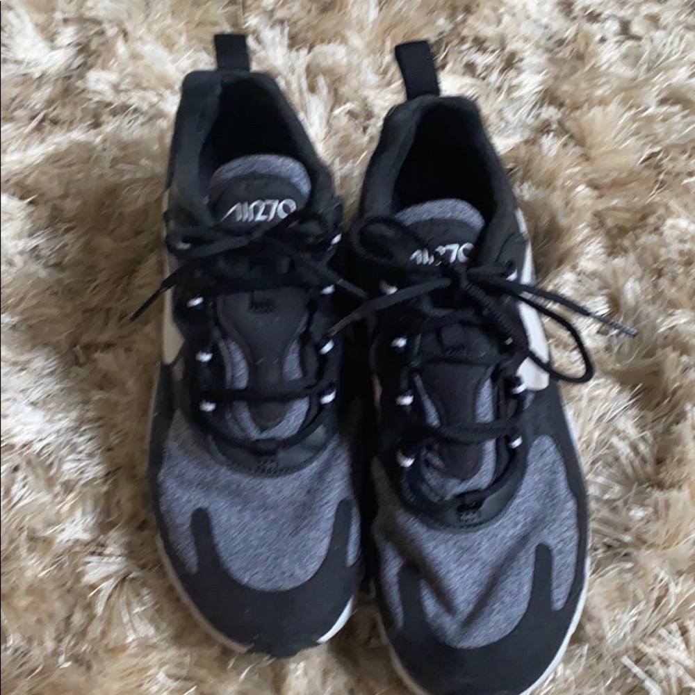 Nike Air 270 Women’s Sz 6.5